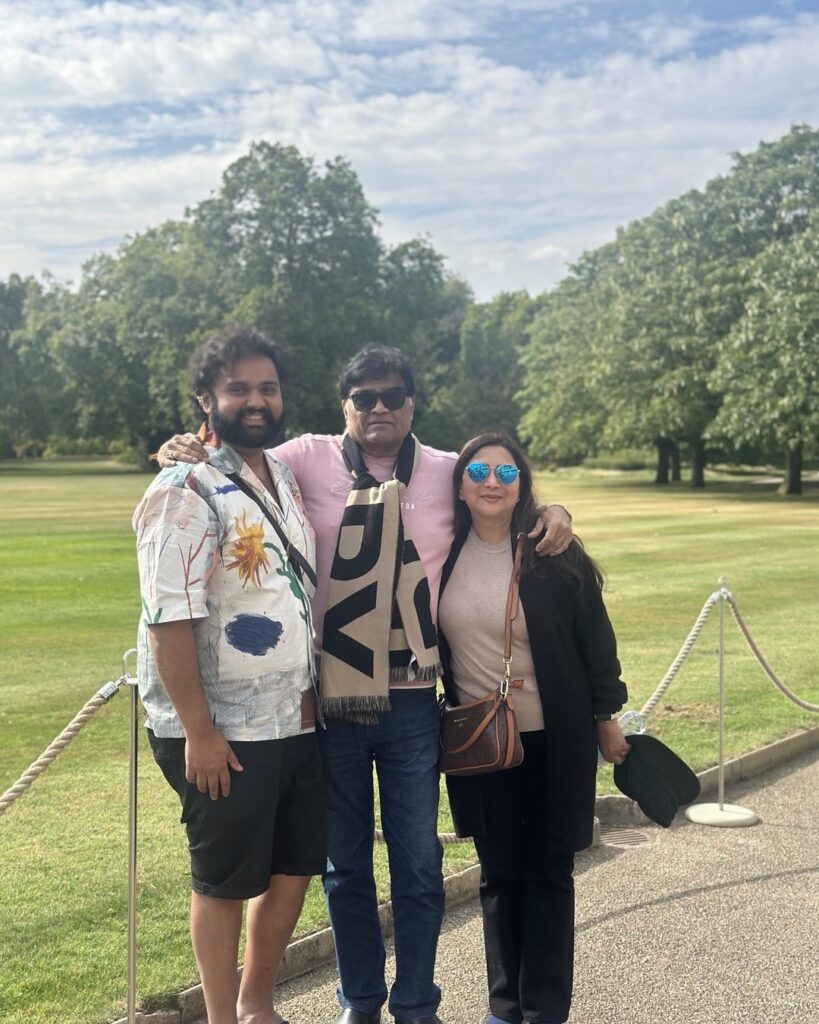 Ashok saraf Family